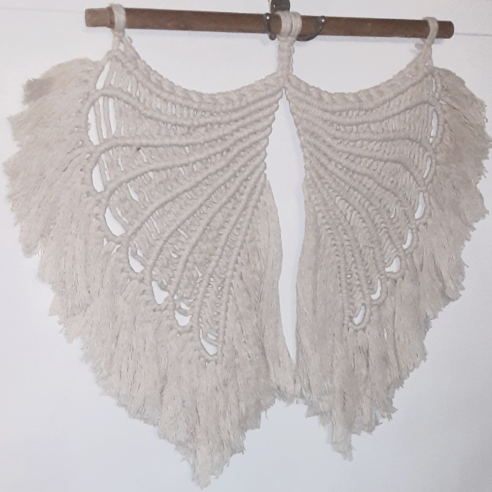Macrame angel wings